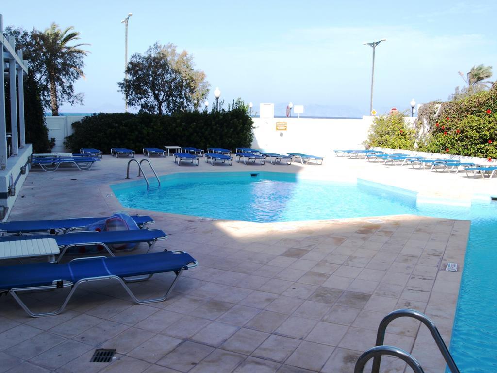 Rhodos Beach Hotel Bagian luar foto